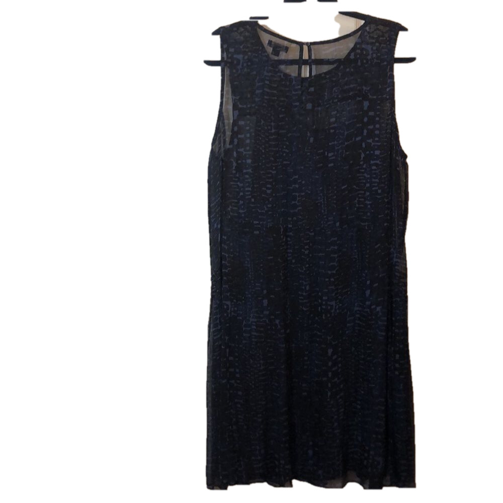 Lucky Brand Flowy Dress Sz 1X 2 layers w/slip Navy Blue Lightweight PTP 22 1/2” - Picture 4 of 16